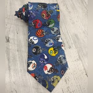 Vintage Team NFL Football Helmets Neck Tie
